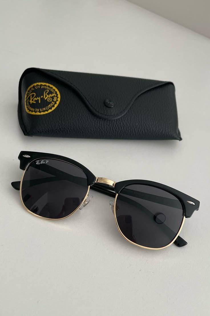 Sunglass